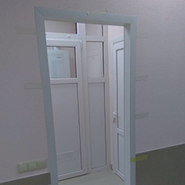 Профиль WDS 60 для дверей, внутренняя глухая дверь в административном здании